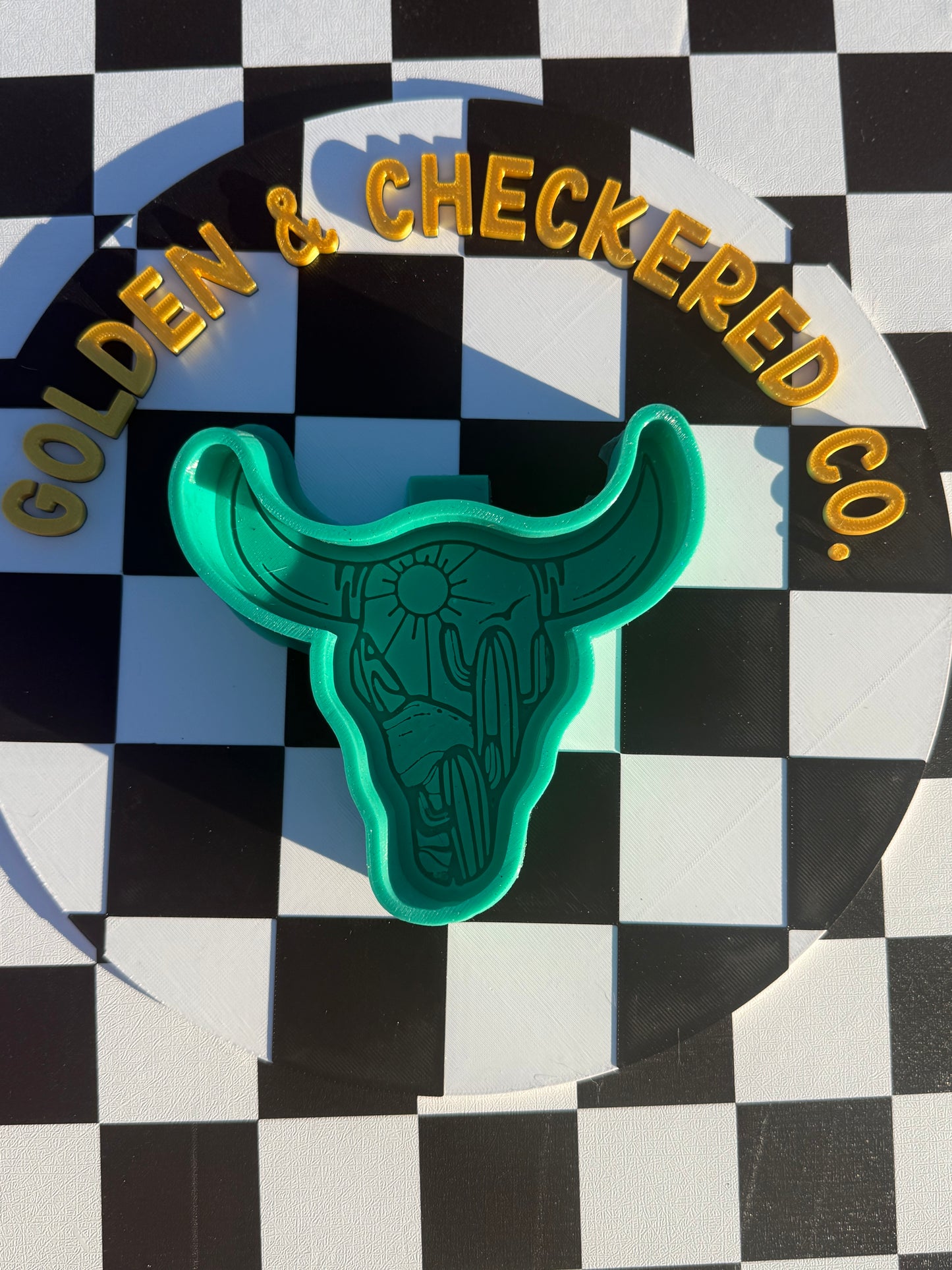 Bull, Desert Custom Freshie